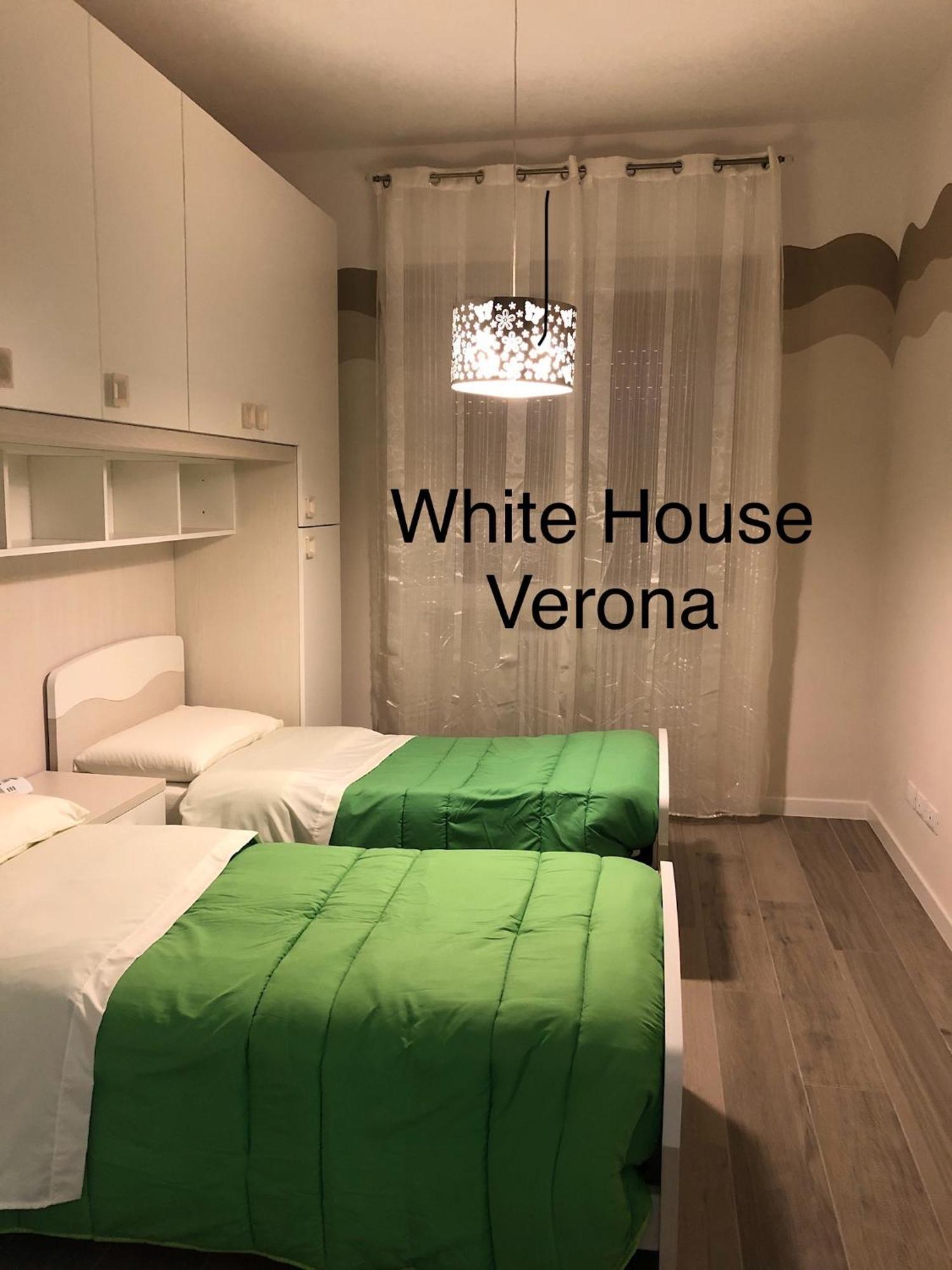 White House Apartment Verona Exterior photo